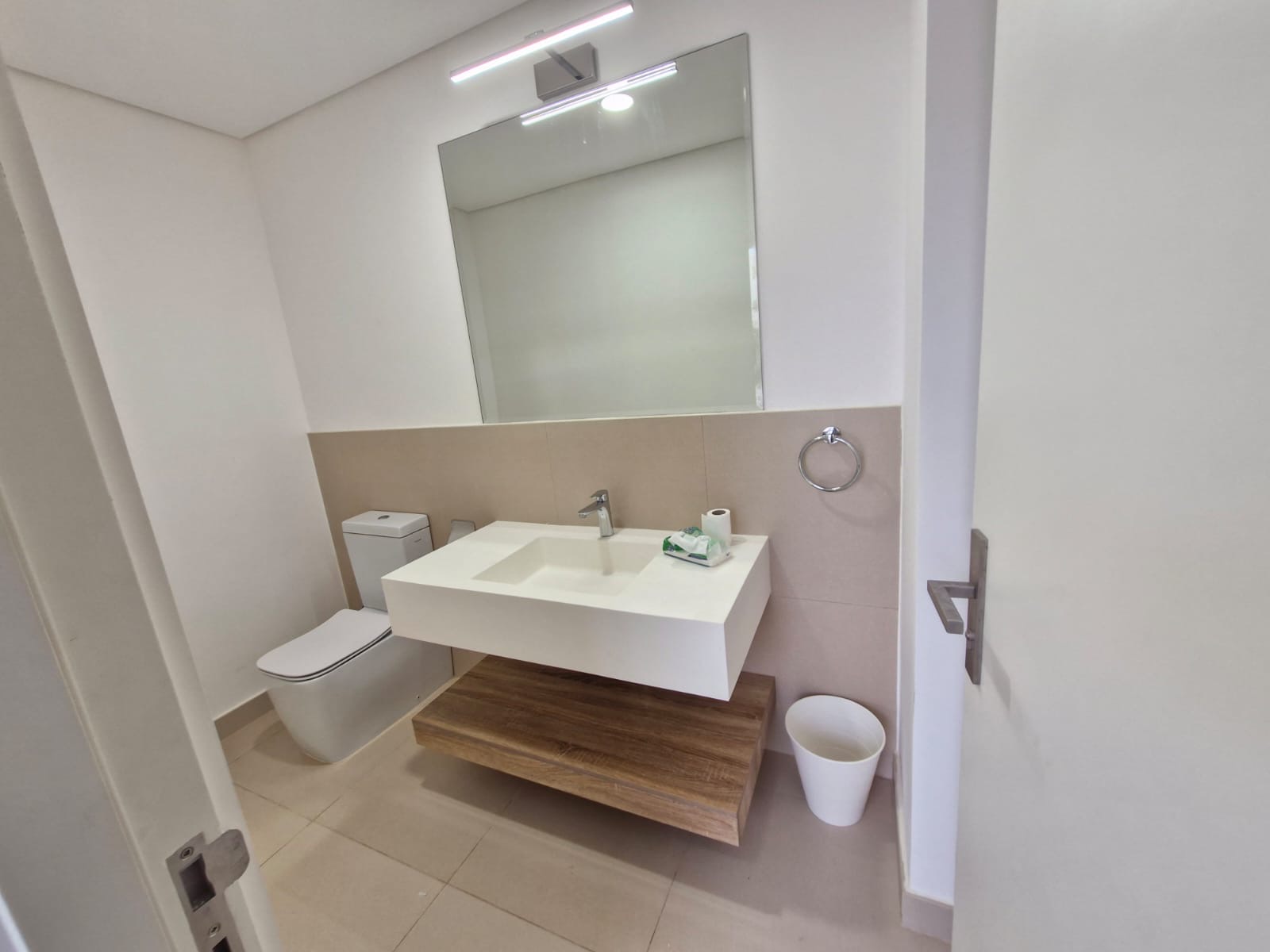 🏡 *Modern Townhouse for Rent furnished in Sedra (Roshn) – Stylish & Family-Friendly* 👨‍👩‍👧‍👦